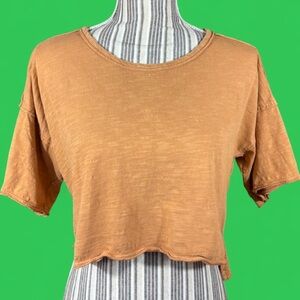 Pilcro Xxs harvest gold colored short sleeve crop top